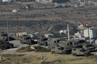 sefi din serviciul de securitate interna din israel shin bet ameninta cu demisia daca se confirma numirea unui ultrareligios ca sef 6833fb362f57c