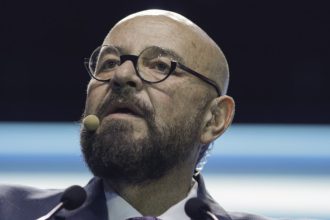 statul obligat sa i plateasca despagubiri de peste 100 000 euro lui piedone pentru condamnarea in dosarul colectiv 68270105e2a81