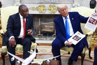 trump l a umilit pe presedintele africii de sud in biroul oval cu un clip video plin de fake news 682f56f25ca21