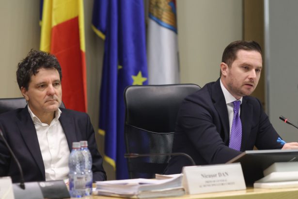 ultima sedinta a consiliului general al capitalei la care participa edilul nicusor dan consilierii aleg primarul interimar 683017591ece1
