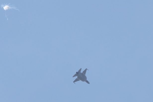 un avion militar de antrenament s a prabusit in egipt toti membrii echipajului au murit 682b77862cec3