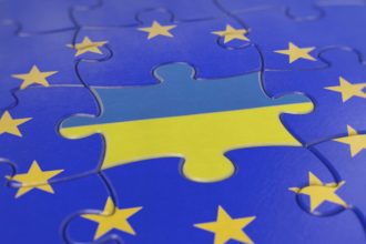 uniunea europeana a transferat ucrainei 1 miliard de euro din activele rusesti inghetate 681cbd99a9908