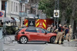 unsprezece raniti la copenhaga dupa ce o masina a intrat in multime un sofer in varsta a pierdut controlul volanului 68132a83da719