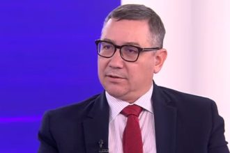 victor ponta se va implica in campania pentru turul al ii lea nu o sa ma vedeti disparand in ceata ce spune despre guvernul ciolacu 681847403625a
