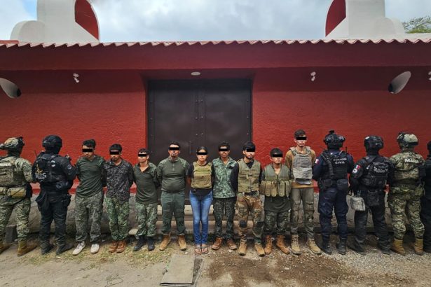 video 12 barbati au fost ucisi si alti 9 au fost arestati in mexic anunta fortele de securitate ce acuzatii li se aduc acestora 6829cbccbc673