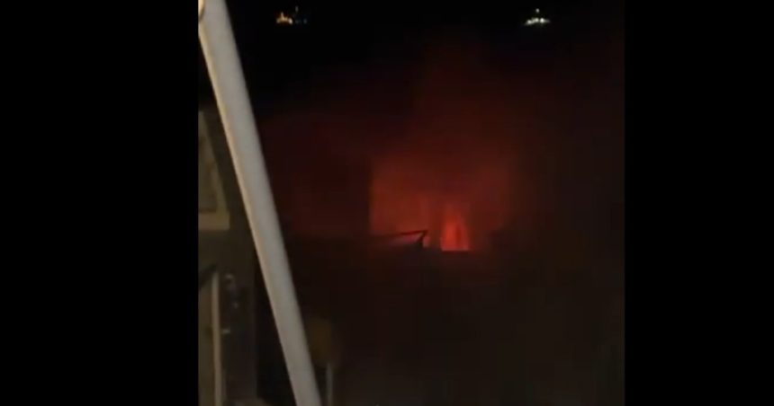 video 30 de voluntari risca sa se scufunde dupa ce nava cu care se indreptau spre gaza a fost atacata cu drone 681483bf93834