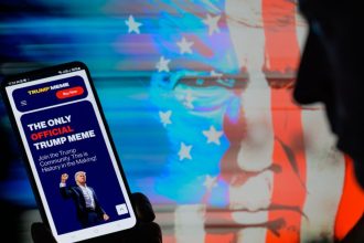 video donald trump a luat cina cu detinatori ai criptomonedei sale opozitia democrata acuza un conflict de interese 68305b1671c2b
