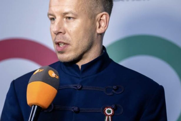 video liderul opozitiei din ungaria vine pe jos de la budapesta la oradea il acuza pe orban ca i a vandut pe maghiari pentru simion 68234bb9ef0a6