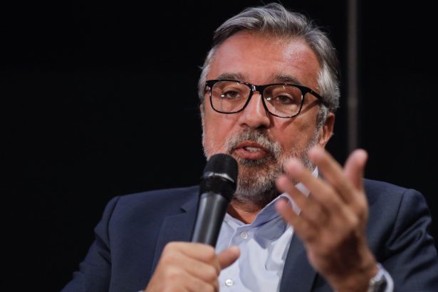video lucian romascanu nu exclude o eventuala demisie a lui marcel ciolacu este o optiune a mai facut o o data 6818877d2481b