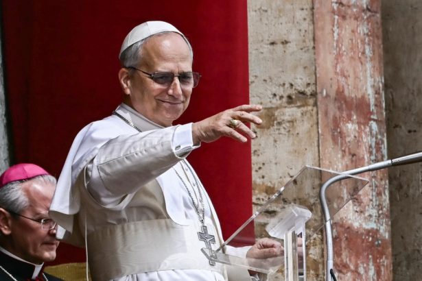 video papa leon al xiv lea apel pentru liderii lumii in prima sa rugaciune de duminica la vatican gata cu razboiul 68208ef2e009b