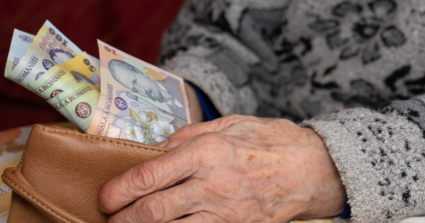 video recalcularea pensiilor intarzie sistemul e inca in teste aproximativ 463 000 de pensionari asteapta banii promisi 682ed066ed18b
