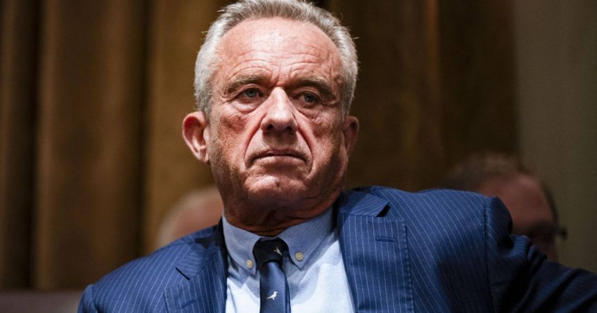 video robert kennedy jr afirma ca vaccinurile contin resturi de fetusi si particule de adn 68167373d8bed
