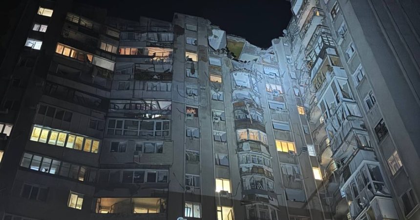 video rusii au bombardat orasul odesa cel putin doua persoane au fost ucise iar alte 15 au fost ranite 68132303155b2