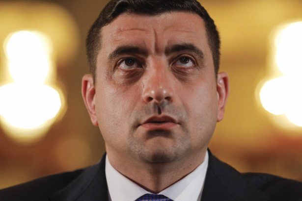 video sesizarea lui george simion prin care cere ccr anularea alegerilor prezidentiale inregistrata la curte 682da33920b18