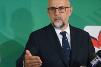 viitorul premier va fi unul politic anunta kelemen hunor udmr a respins ideea rotativei guvernamentale la discutiile cu nicusor dan 6839d06b90b22