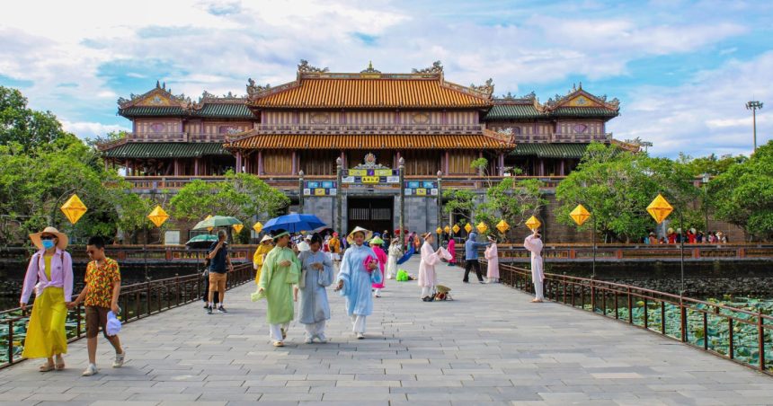 viza de aur pentru una dintre cele mai fascinante tari din asia permite sederea pana la 10 ani 6831dca21f8df