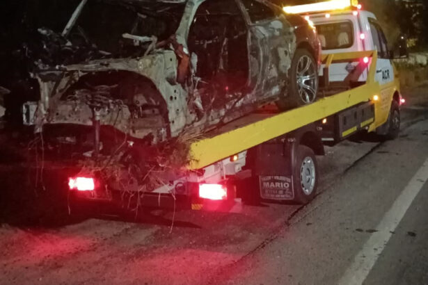 accident mortal in valcea doi tineri au ars de vii dupa ce masina in care se aflau a luat foc 6860fbecbdb9e