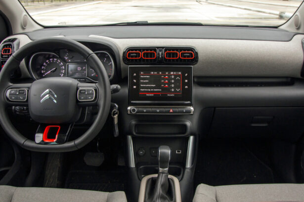 airbag urile takata mai fac o victima citroen cere imobilizarea imediata a tuturor automobilelor c3 si ds3 din europa 6852b577ad273