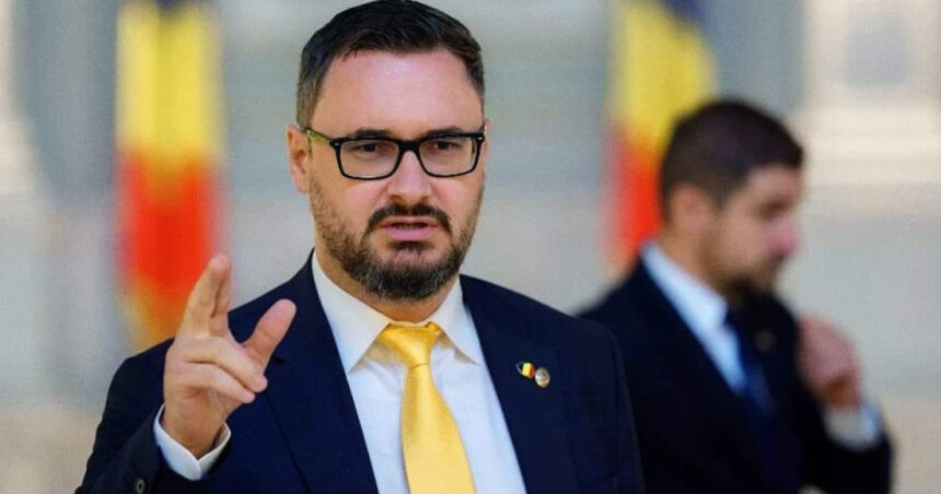aur refuza din nou sa participe la consultarile de la cotroceni tanasa o mascarada sinistra guvernul e deja facut 6852cc4c82be2