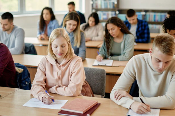 cand sunt programate examenele de corigenta in 2025 calendarul examenului de bacalaureat sesiunea din toamna 6846639186776