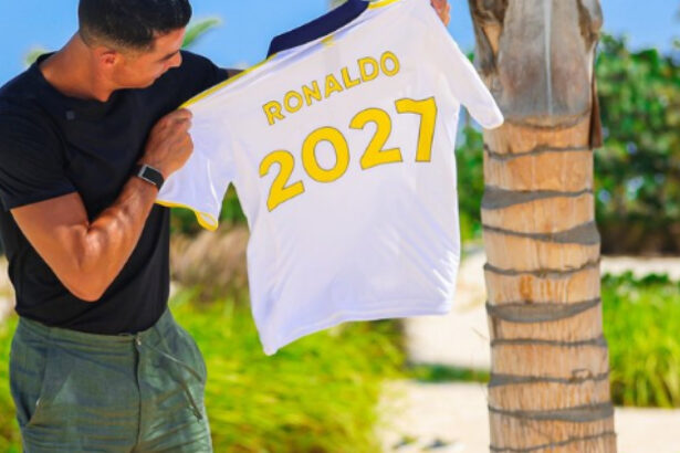 cat castiga ronaldo pe ora dupa ce si a prelungit contractul la actuala echipa portughezul a devenit si coproprietar al clubului 685e5d1a8b90a
