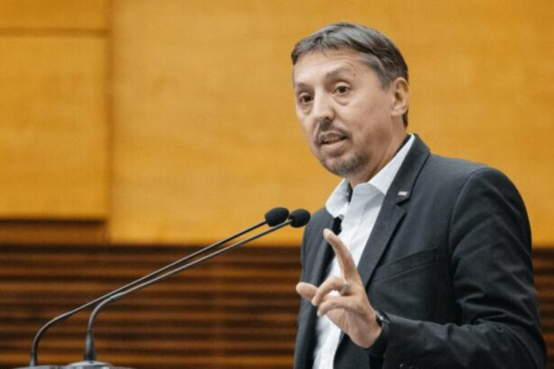 ce spune ministrul educatiei despre problema reducerii salariilor si concedieri in zona de educatie si cercetare 6852912d25031