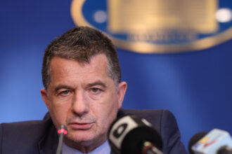 ce venituri lunare are seful cfr calatori nu sunt sarac nu este vina noastra ca presedintele nu are 100 000 de euro 68540b0cdde9e