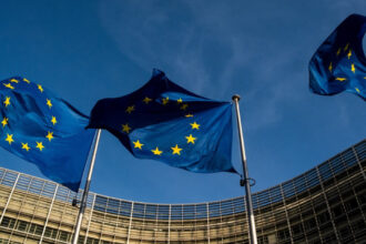 comisia europeana spune ca romania nu a luat masuri eficiente pentru corectarea deficitului excesiv 6840390c839c5