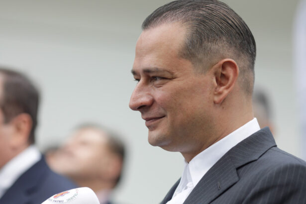 daniel baluta lucrarile la planseu sunt in grafic am gasit bani pentru pasajul unirii 68600f39bd7e1