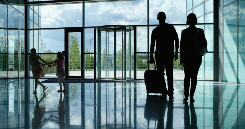 despagubiri mai mici pentru pasagerii curselor aeriene intarziate ue vrea sa schimbe regulile 684984eb7ea4e