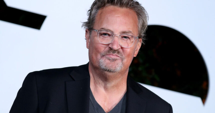 doctorul lui matthew perry a pledat vinovat si ar putea primi pana la 40 de ani de inchisoare 685e8bfa358a9