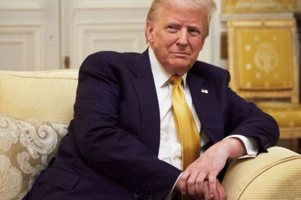 donald trump poate pastra controlul asupra a mii de membri ai garzii nationale din california a decis o instanta din sua 6854f3b66f3c5