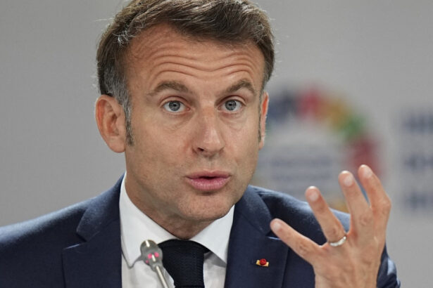 donald trump tinta criticilor la summitul onu al oceanelor emmanuel macron groenlanda si antarctica nu sunt de vanzare 6846d3dd13448