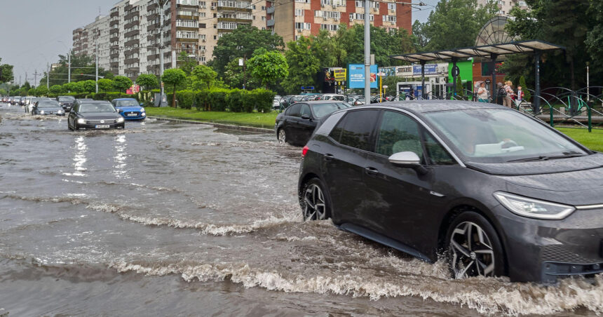 exclusiv furtuna care a inundat capitala semn al schimbarilor climatice roxana bojariu nu vom scapa de ploi ce urmeaza saptamana viitoare 684860291f191