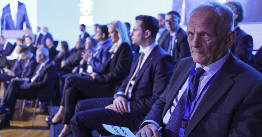 exclusiv theodor stolojan spune ca sistemul fiscal romanesc trebuie regandit cred ca a sosit timpul sa modificam aceasta cota unica 684553af11c80