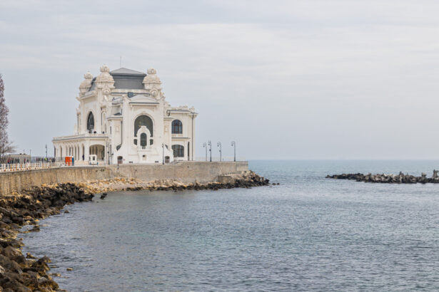 foto cazinoul din constanta a fost vandalizat la doar doua saptamani dupa inaugurare cei identificati vor fi trasi la raspundere 684029d07e9a0