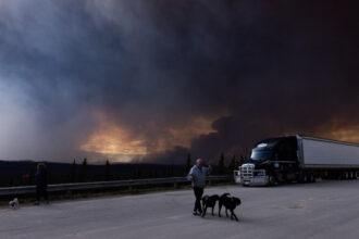fumul degajat de incendiile violente din canada a ajuns in europa ce arata datele copernicus 683efebf91ef4