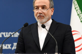 intalnire cu miza uriasa la geneva intre ministrii europeni si cei iranieni sua nu pot sta de vorba cu iranul europa poate 685522924b45a