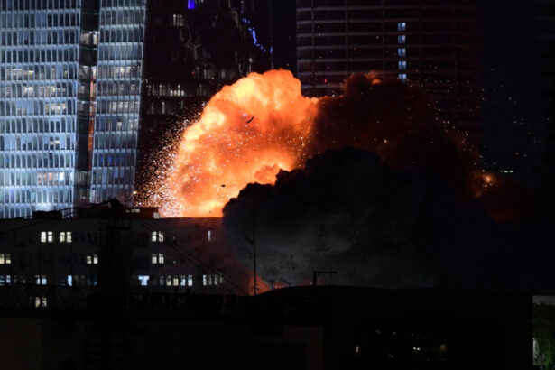 live text a doua noapte de bombardamente israelul este in razboi iranul isi rezerva dreptul de a raspunde decisiv 684d068b6f421