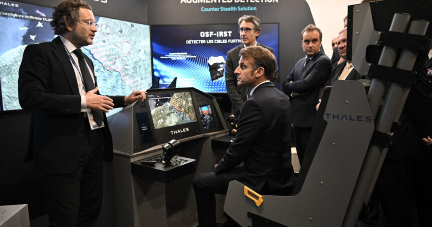 macron cere un spacex european pentru a contracara imperiul lui elon musk spatiul e noua masura a puterii internationale 68559a71ccb7b