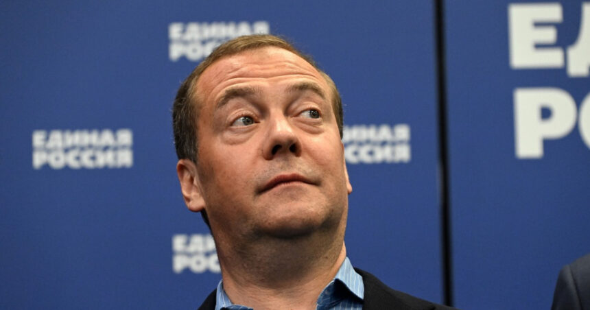 medvedev intervine in razboiul dintre trump si musk si se ofera sa medieze conflicul mesajul sarcastic al fostului presedinte rus 6842dd034ccf2