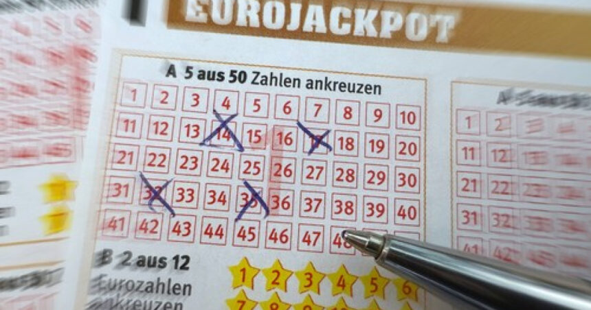 mii de oameni au crezut ca au devenit milionari jucand la loterie scandal de amploare in norvegia din cauza unei erori 68618801a9eb7