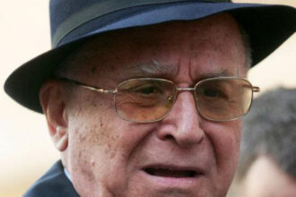 news alert noi detalii despre starea de sanatate a lui ion iliescu fostul presedinte este constient dar ramane la terapie intensiva 68550a88daa69