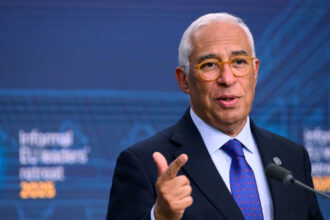 nicusor dan a discutat telefonic cu antonio costa care l a felicitat pentru victoria in alegeri ce au stabilit cei doi 6840781ba3b67