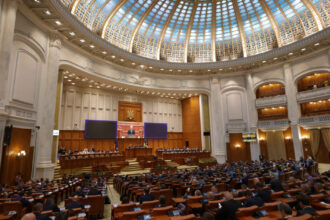 parlamentul isi alege azi presedintii celor doua camere dupa investirea guvernului bolojan propunerile psd si pnl 685a45fb3e01a