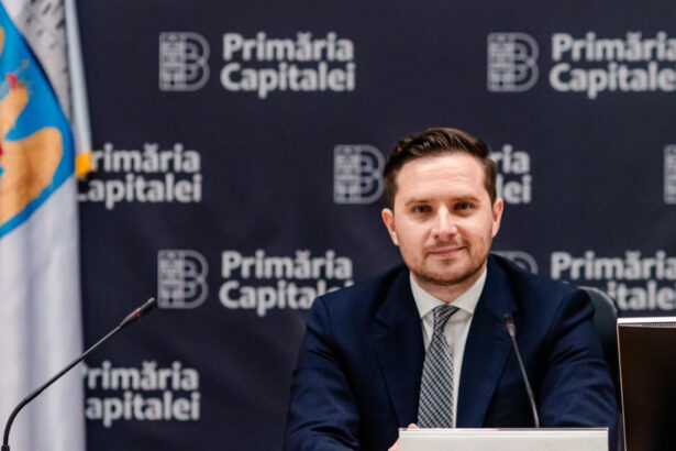 primaria capitalei plafoneaza salariile sefilor din companiile municipale este un proiect simplu si de bun simt 685bc9dae3d18