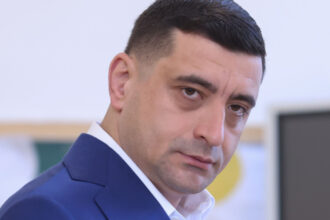 reactia aur dupa desemnarea lui ilie bolojan premier spune ca nu va gira un premier al sistemului 685586c07ae2f