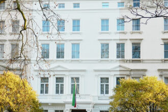 sapte iranieni acuzati de agresiuni grave la londra dupa un incident la ambasada iranului 6857dd0cc4cd6