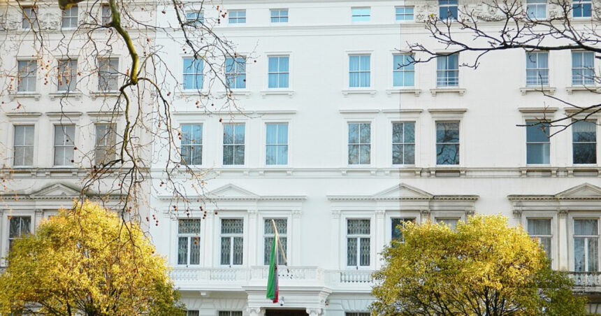 sapte iranieni acuzati de agresiuni grave la londra dupa un incident la ambasada iranului 6857dd0cc4cd6