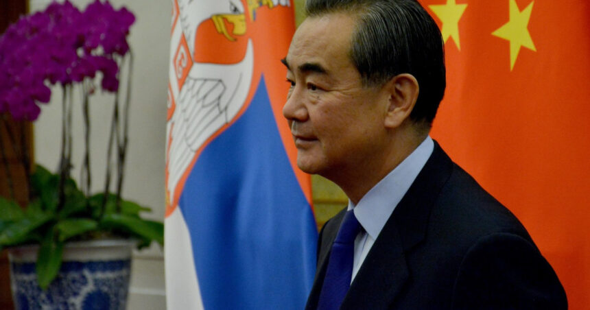 seful diplomatiei chineze viziteaza europa pentru a consolida relatiile in confruntarea cu sua cu cine urmeaza sa se intalneasca 68623a2273ff7